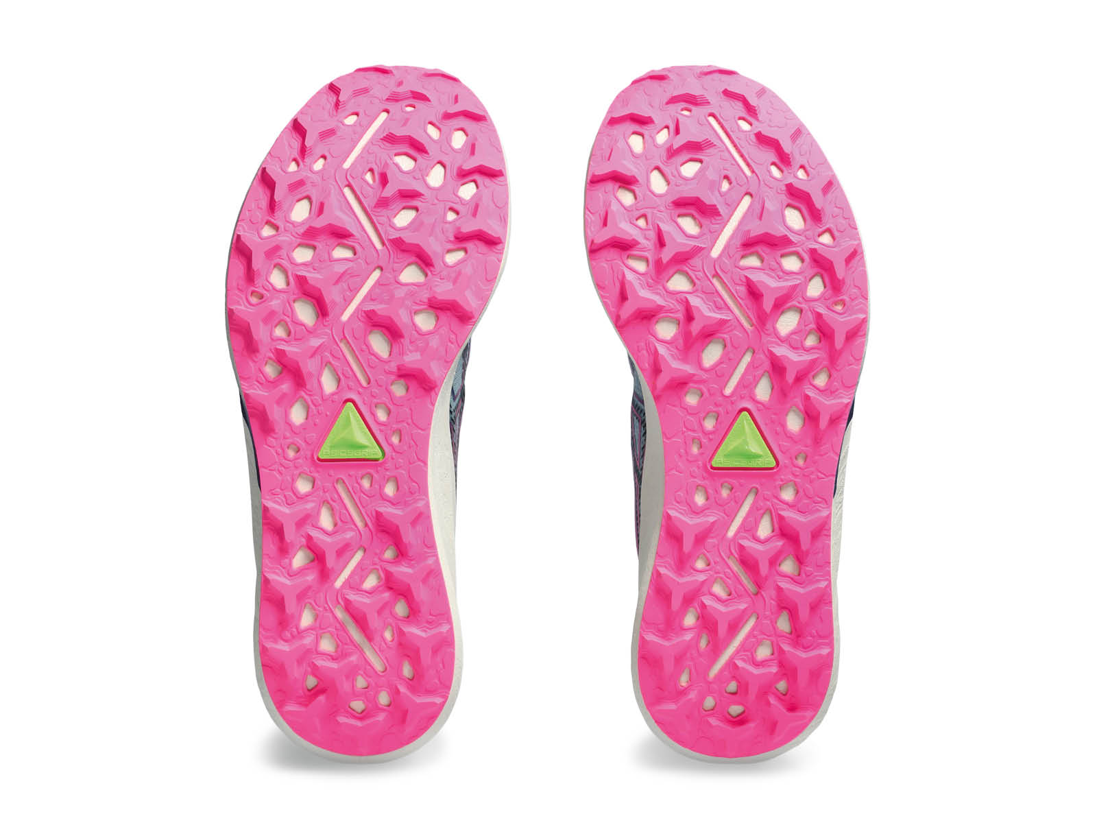 neue-trail-kollektion-mehr-speed-im-gel-nde-der-neue-asics-fuji-speed